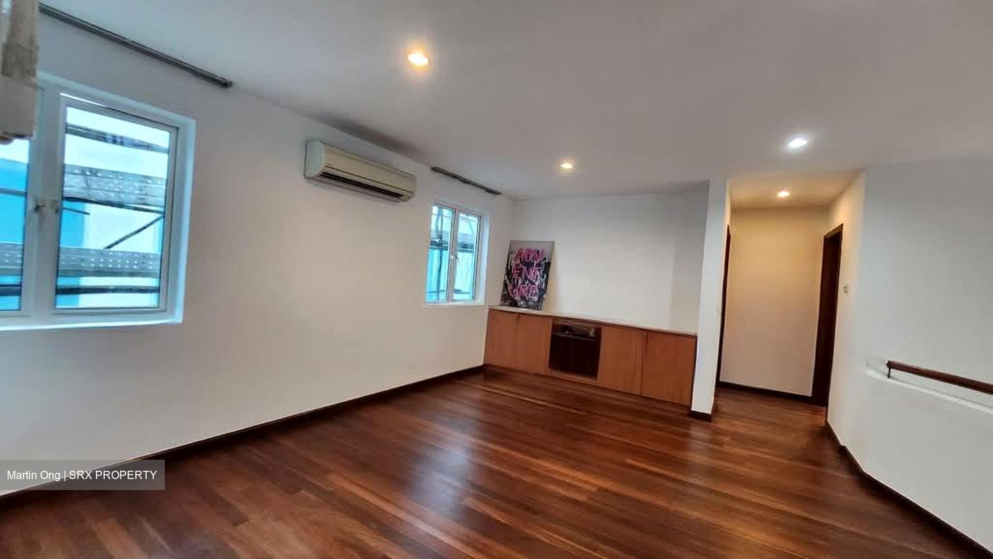 Branksome Road (D15), Detached #566108791